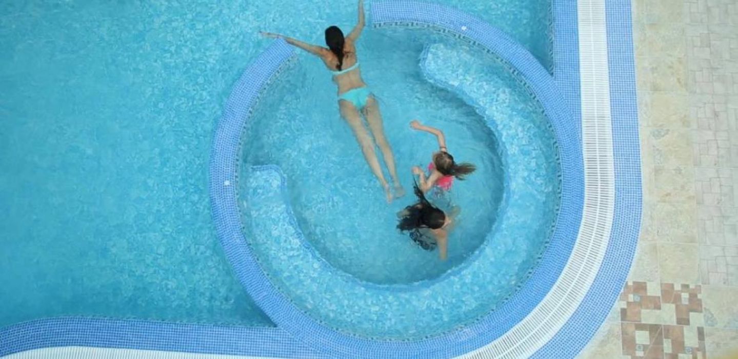 Коледа - Пролом баня - хотел RADAN 3* - от Варна, Шумен и Велико Търново