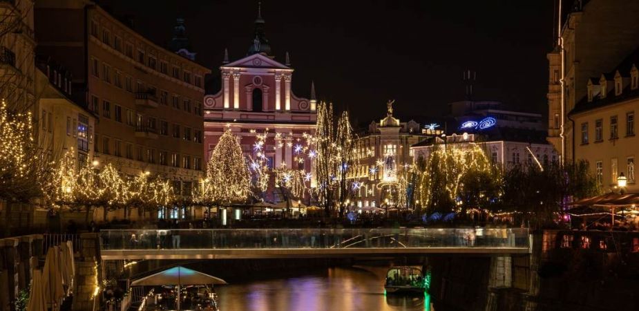 Настаняване в хотел 4*