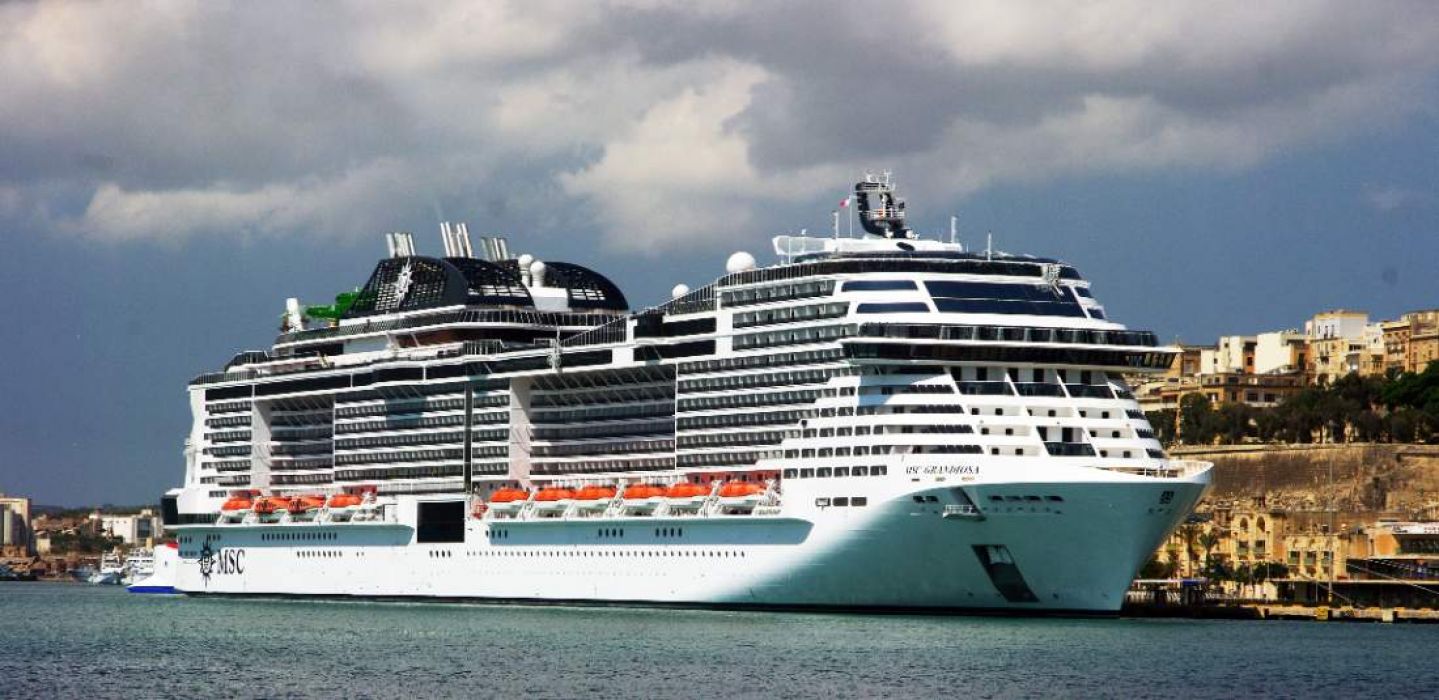 Круиз Средиземноморски бриз - MSC Grandiosa