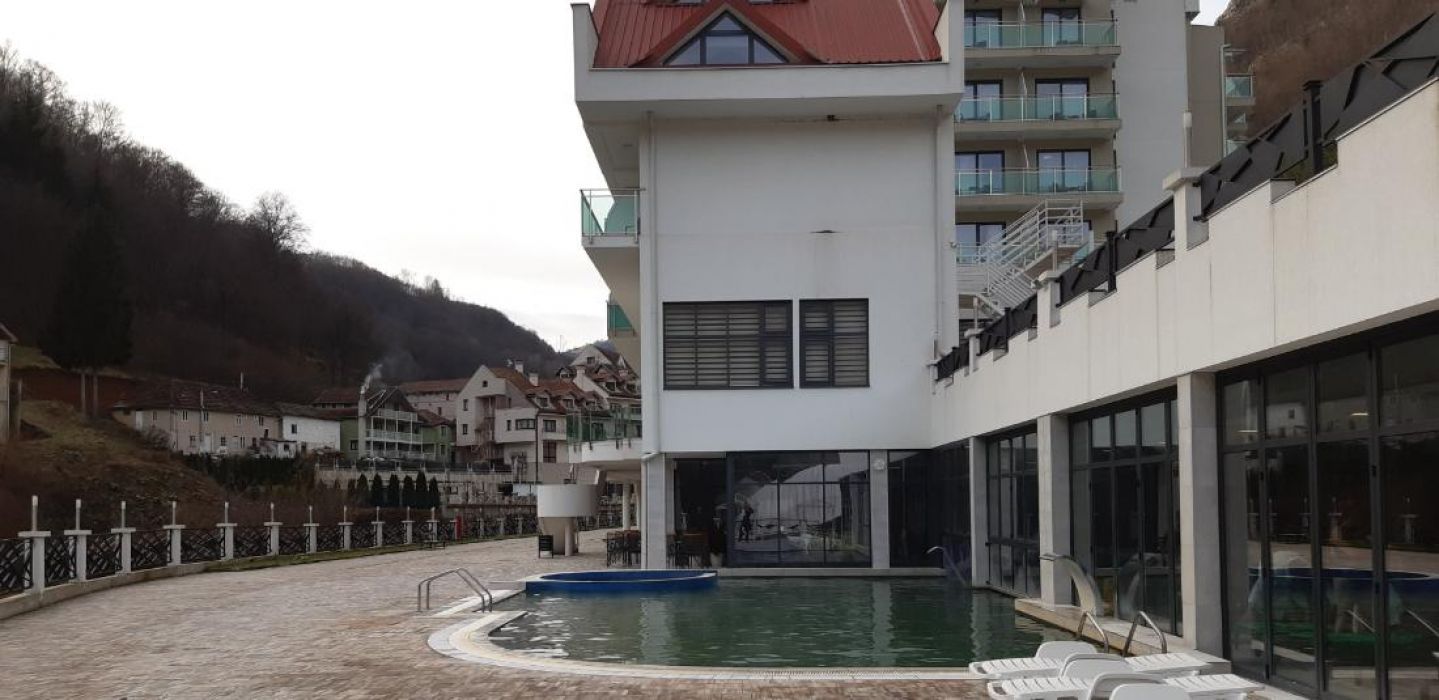 Луковска баня - хотел Bela Jela 4* - Трети март - от Варна, Шумен и Велико Търново