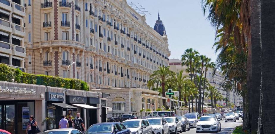 Настаняване в 2* или 3*