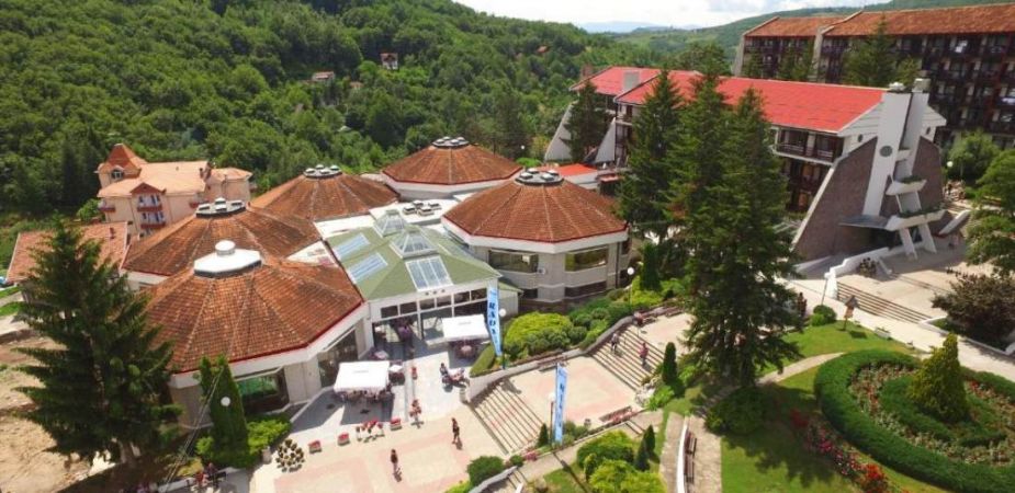 Настаняване в хотел 3*