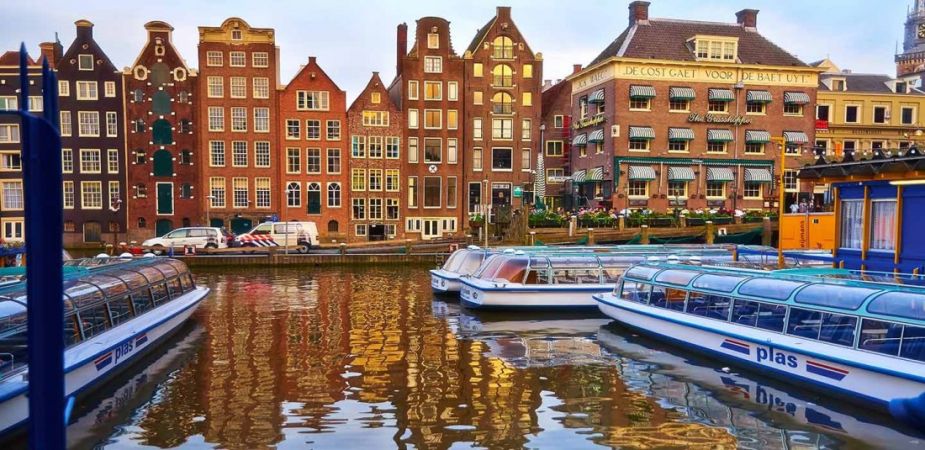 Настаняване в хотел 3*