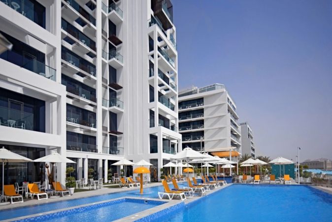 C Central Resort The Palm