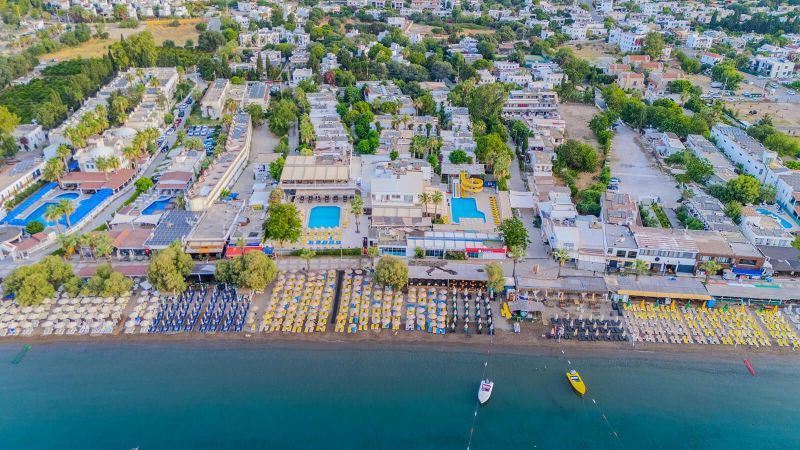 PETUNYA BEACH RESORT