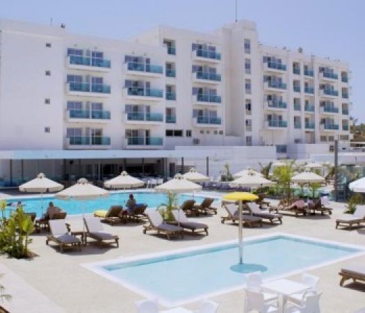 KAPETANIOS BAY HOTEL