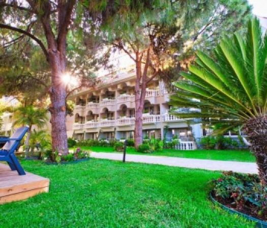 ROSE GARDEN PREMIUM HOTEL