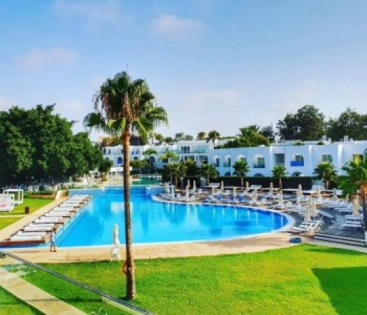 SO NICE CLUB RESORT
