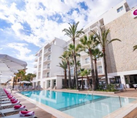 Js Yate Hotel