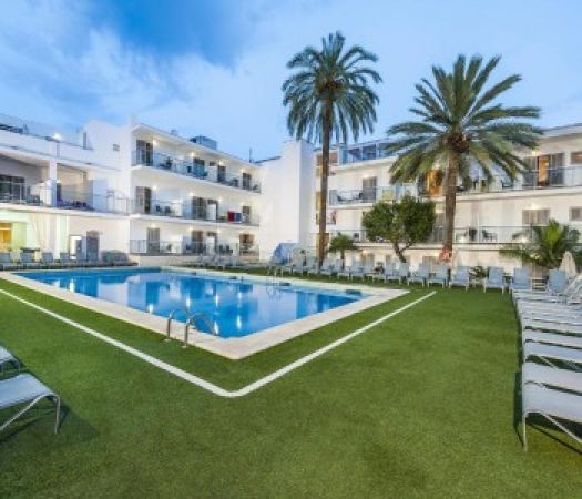 Eix Alcudia Hotel (Adults Only 18 Y.o.+)