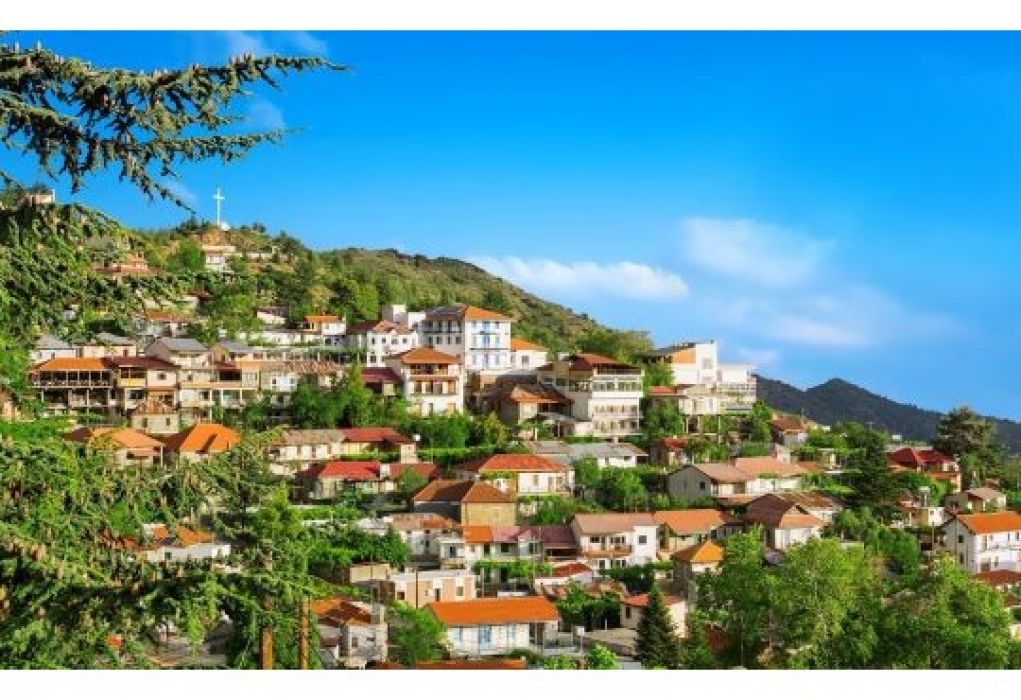 Обиколен тур Островът на Афродита 2026