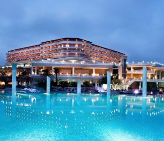 STARLIGHT RESORT HOTEL