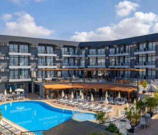 CLOVER MAGIC PARK SIDE HOTEL