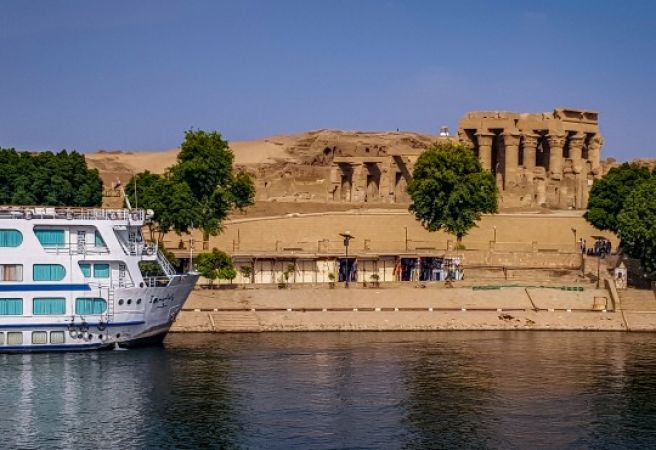 КРУИЗЕН КОРАБ (ЛУКСОР - АСУАН)